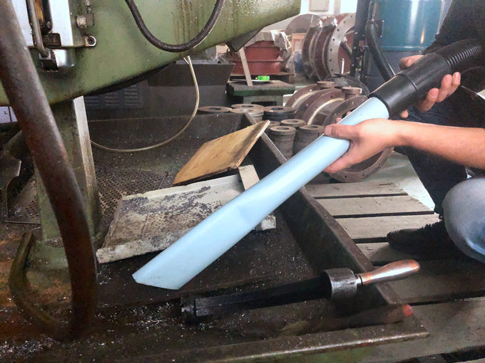 工廠用大功率工業(yè)吸塵器選擇 工廠用大功率工業(yè)吸塵器選擇