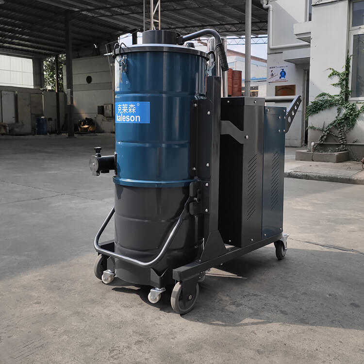 HC-100L三相大型工業(yè)吸塵器價格