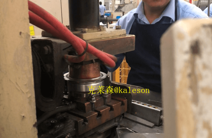 如何選購(gòu)一臺(tái)好用的工業(yè)吸塵器