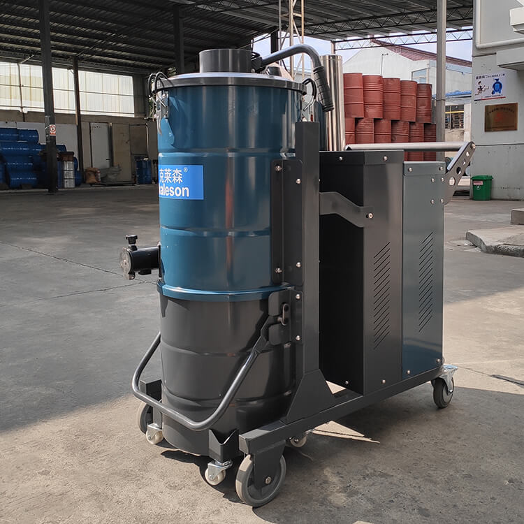 工業(yè)吸塵設備原理