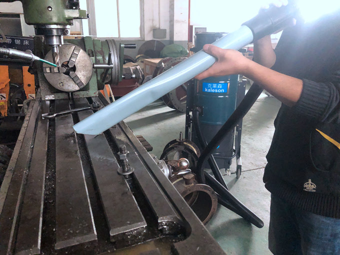 工業(yè)吸塵設備使用介紹