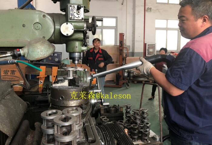 工業(yè)吸塵器特點(diǎn)及常見故障解決辦法