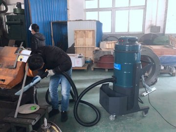 工業(yè)吸塵器使用中常見(jiàn)問(wèn)題及處理方法