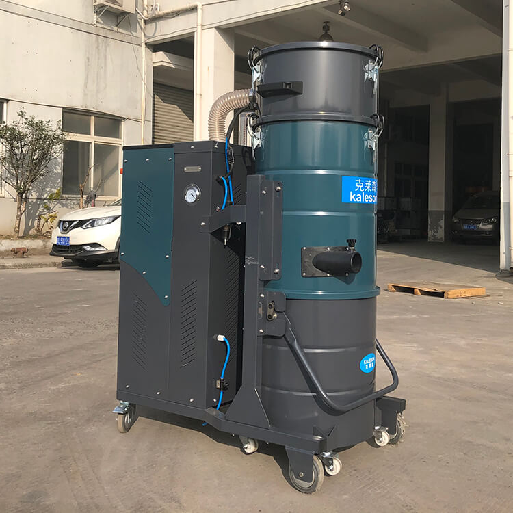 一、為什么要用真空工業(yè)吸塵器?