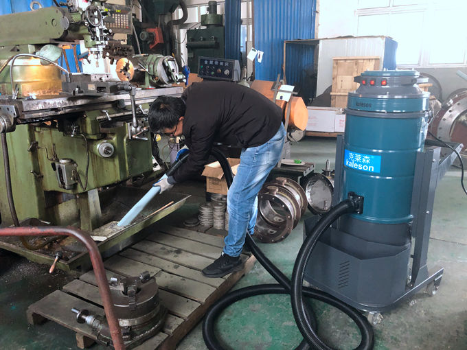 吸鐵屑油污用工業(yè)吸塵器選型指點 吸鐵屑油污用工業(yè)吸塵器選型指點