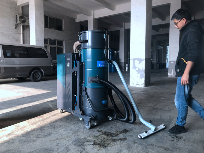 車間粉塵吸塵設備那個品牌好