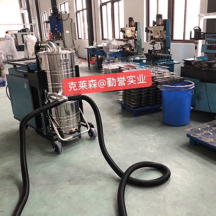 工業(yè)吸塵器及價(jià)格應(yīng)該如何選擇 工業(yè)吸塵器及價(jià)格應(yīng)該如何選擇