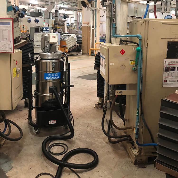 工業(yè)吸塵器這種設(shè)備主要用在哪里